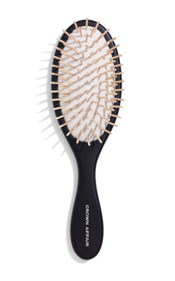 Crown Affair Brush No. 002